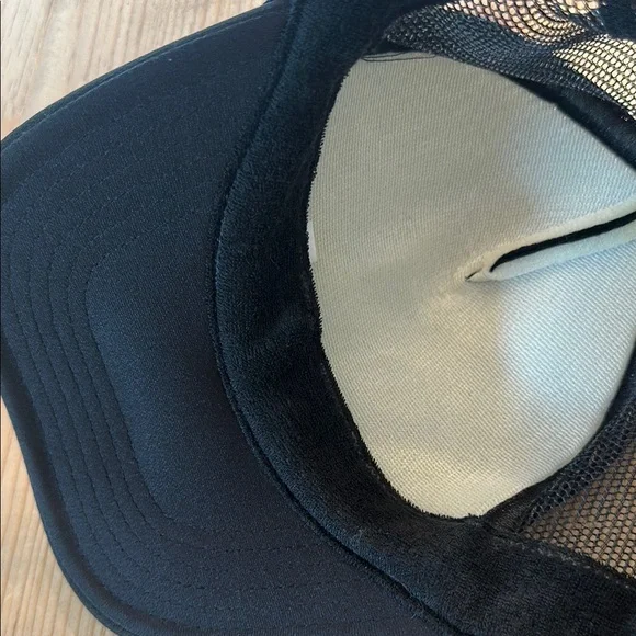 ALOHA Collection Black and Silver Trucker Hat - Picture 4 of 4